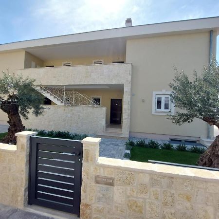 Seashells Apartments Tribunj Tribalj Dış mekan fotoğraf