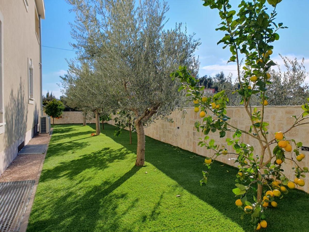 Seashells Apartments Tribunj Tribalj Dış mekan fotoğraf