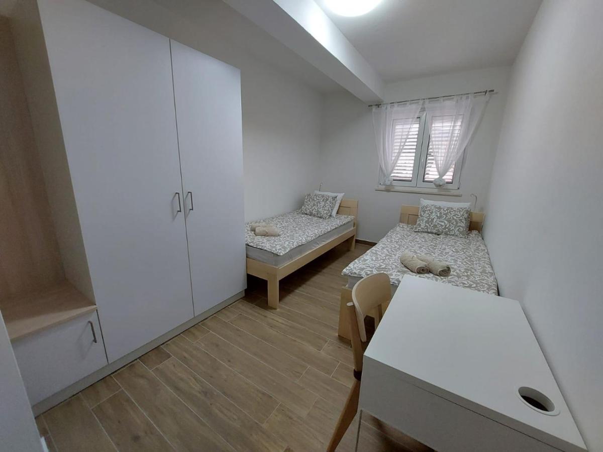 Seashells Apartments Tribunj Tribalj Dış mekan fotoğraf